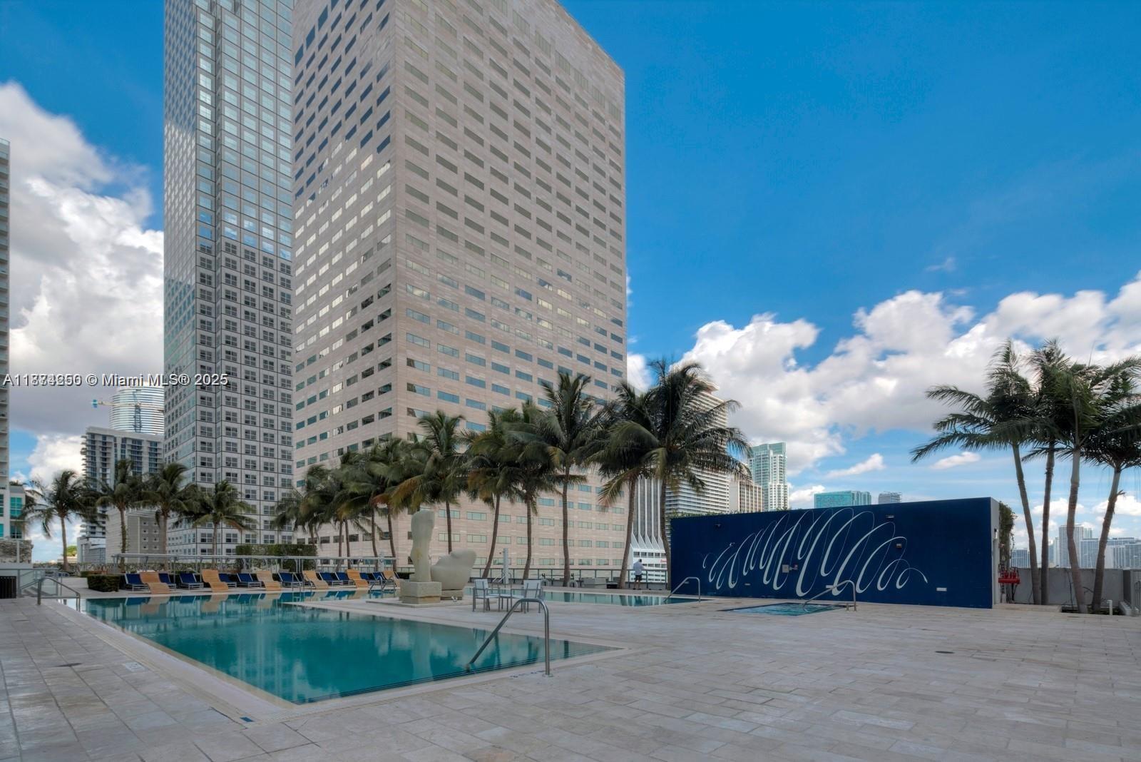 335 S Biscayne Blvd #2704, Miami FL 33131