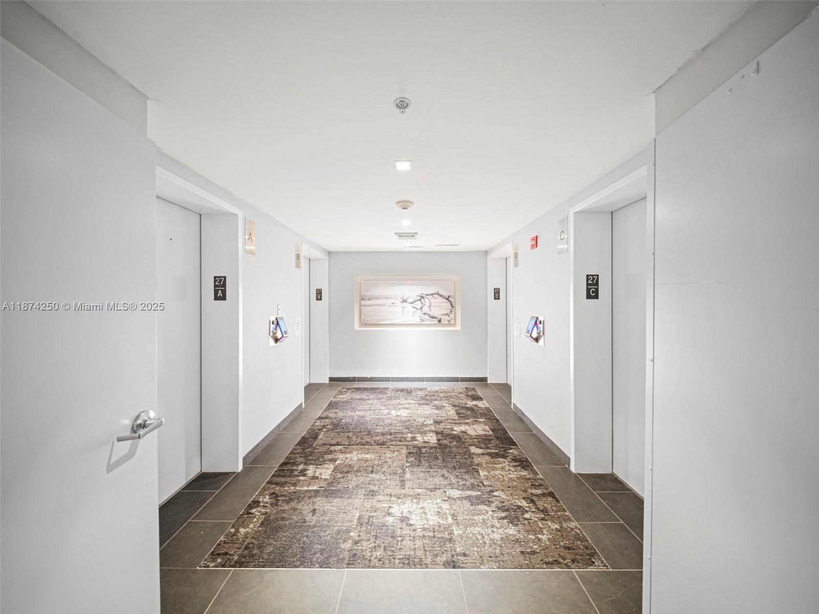335 S Biscayne Blvd #2704, Miami FL 33131