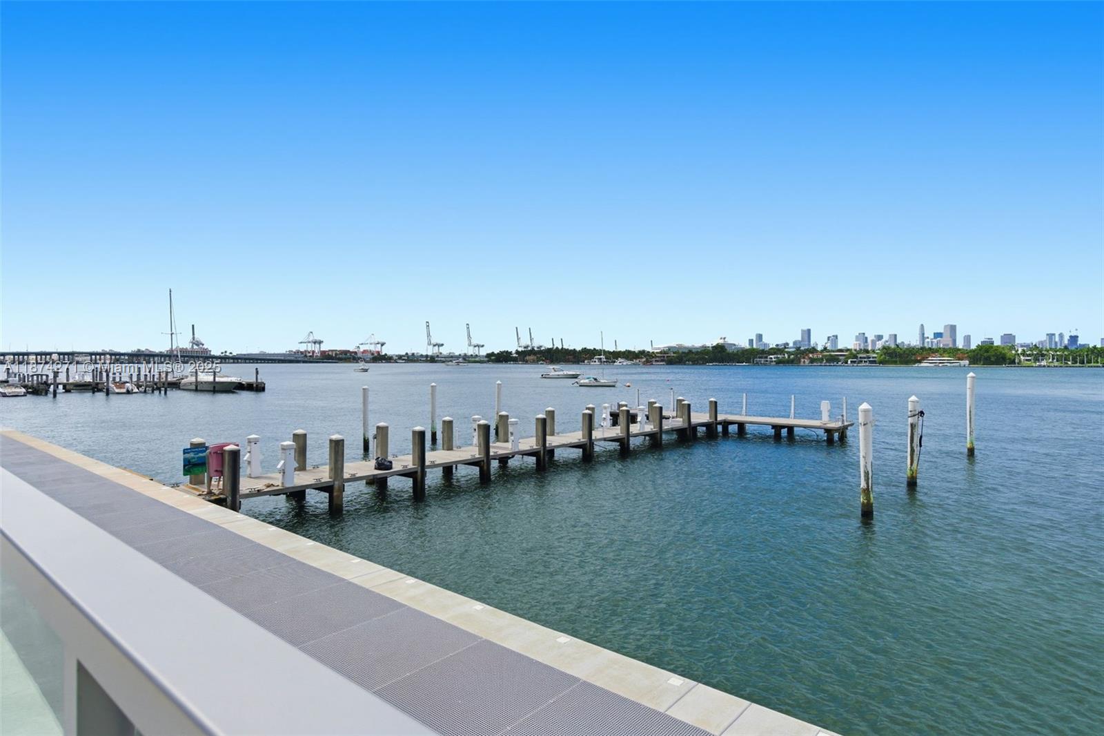 1000 West Ave #PH22, Miami Beach FL 33139
