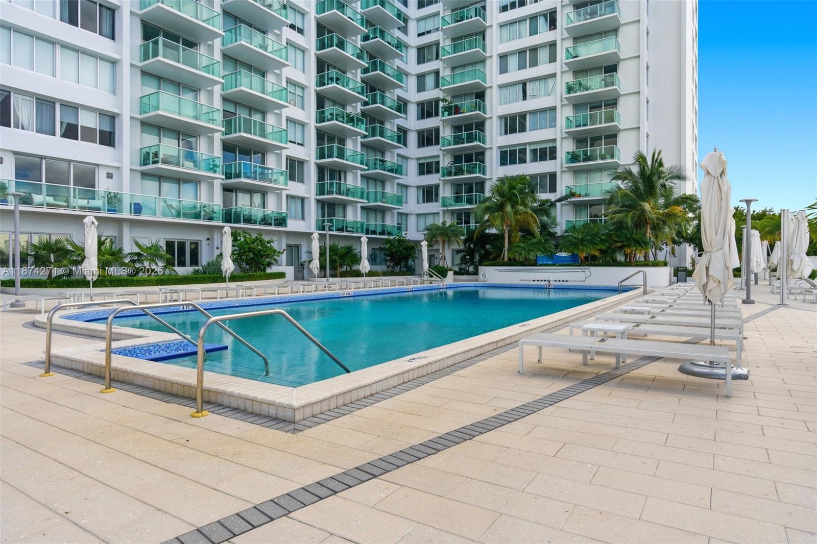 1000 West Ave #PH22, Miami Beach FL 33139