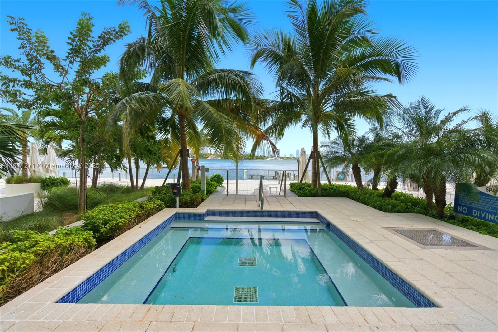 1000 West Ave #PH22, Miami Beach FL 33139