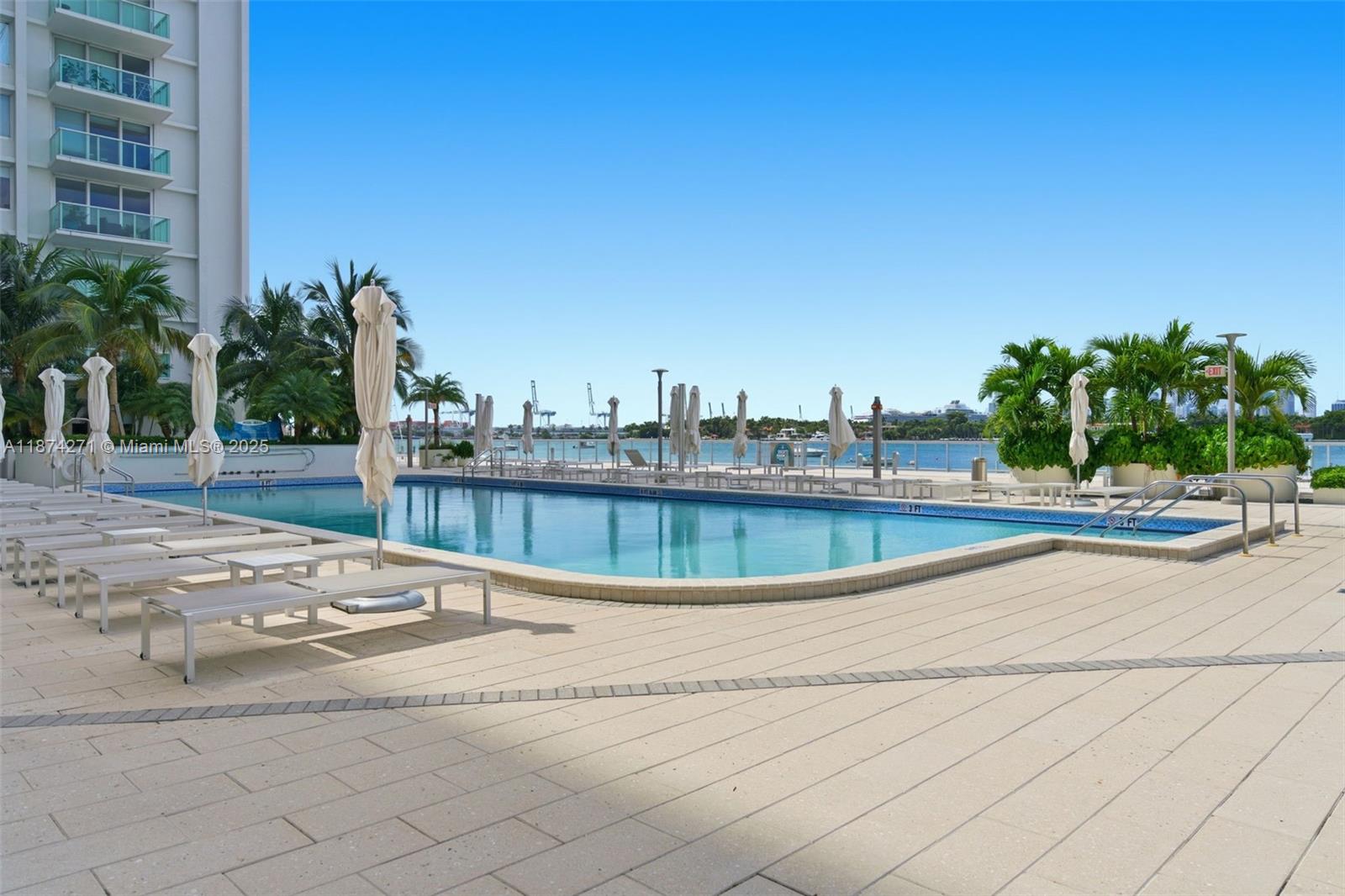 1000 West Ave #PH22, Miami Beach FL 33139