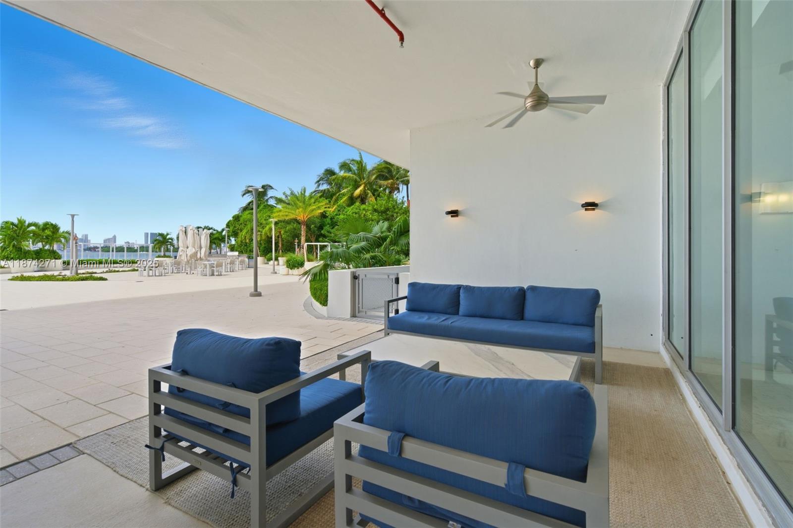 1000 West Ave #PH22, Miami Beach FL 33139