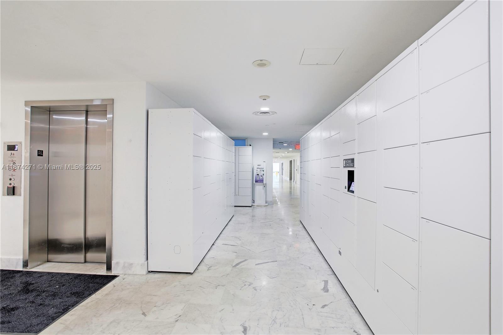 1000 West Ave #PH22, Miami Beach FL 33139