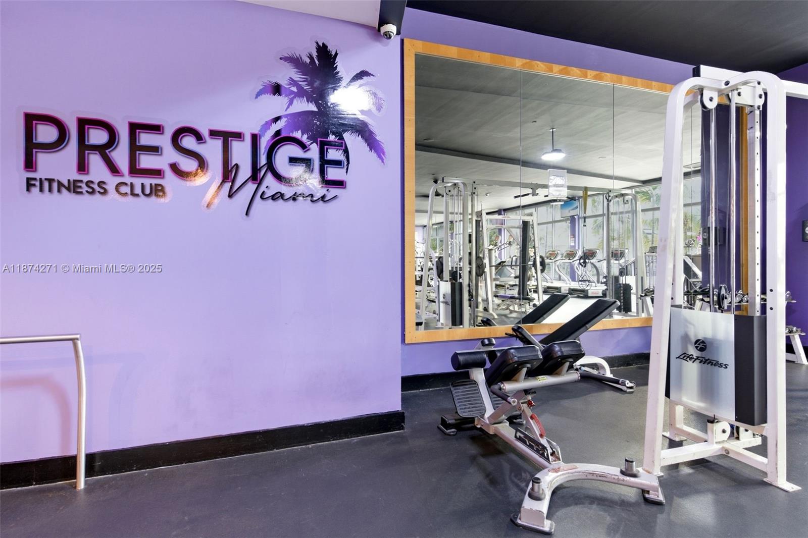 1000 West Ave #PH22, Miami Beach FL 33139