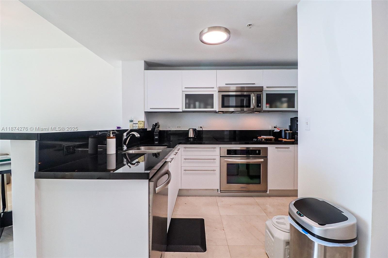 253 NE 2nd St #1907, Miami FL 33132