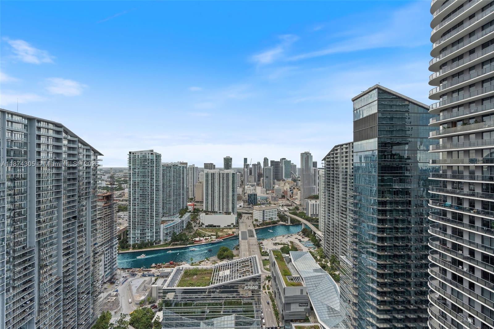 45 SW 9th St #4301, Miami FL 33130