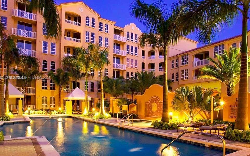 3001 NE 185th St #116, Aventura FL 33180