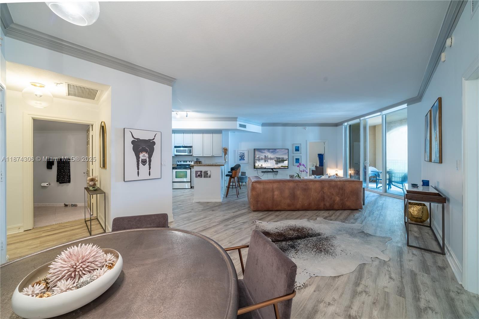 3001 NE 185th St #116, Aventura FL 33180
