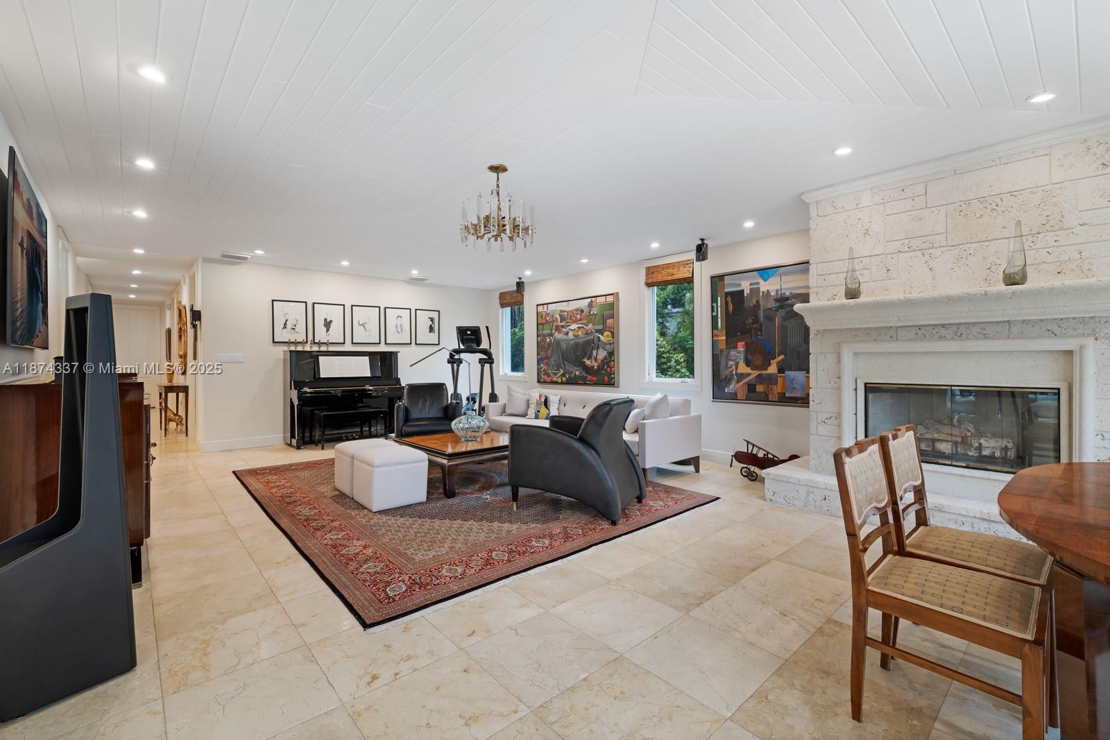 277 Veleros Ct, Coral Gables FL 33143