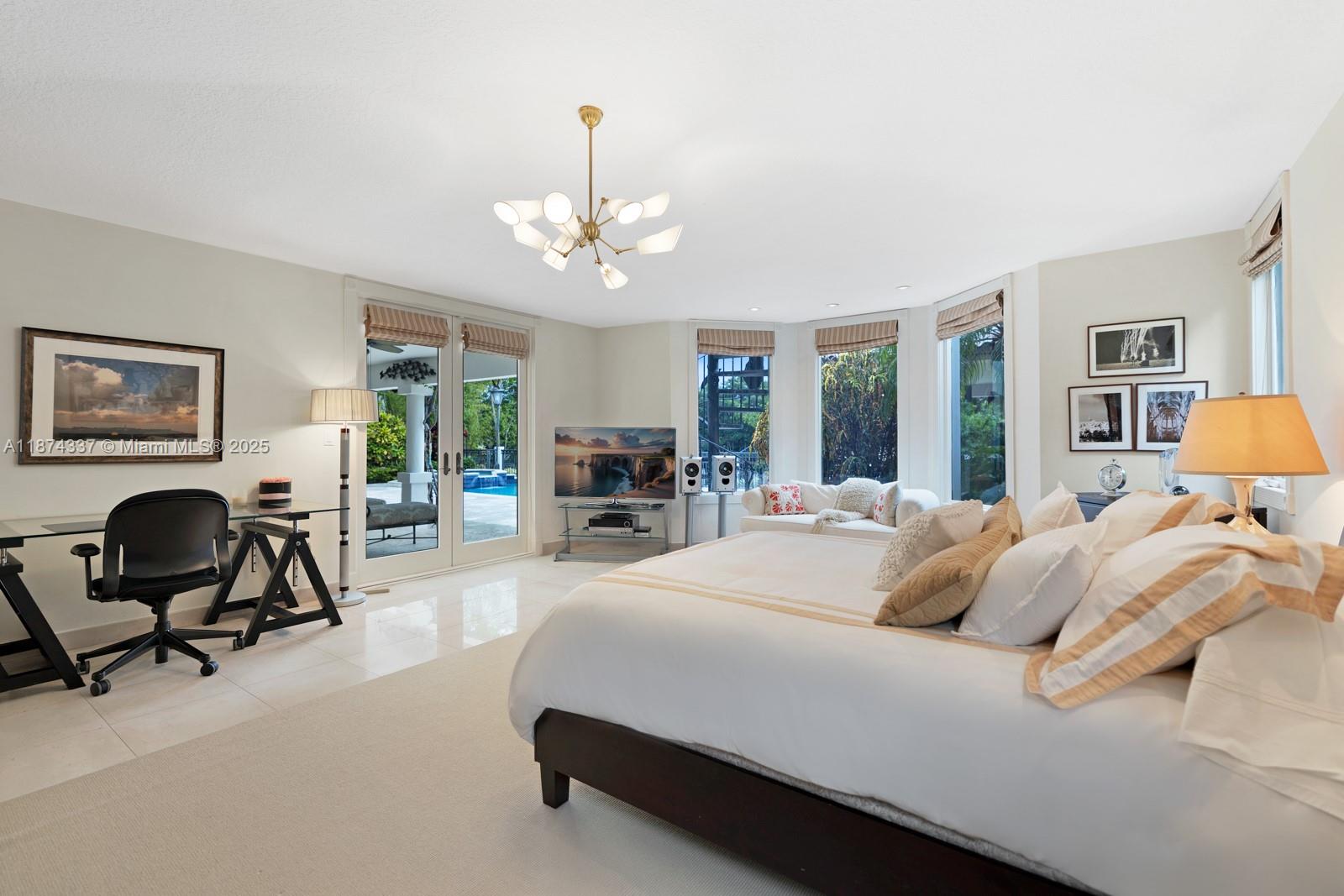 277 Veleros Ct, Coral Gables FL 33143