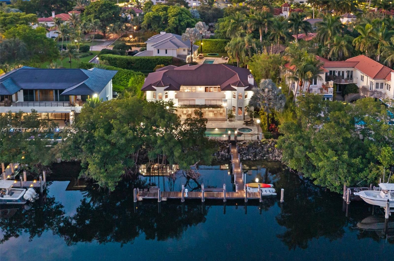 277 Veleros Ct, Coral Gables FL 33143