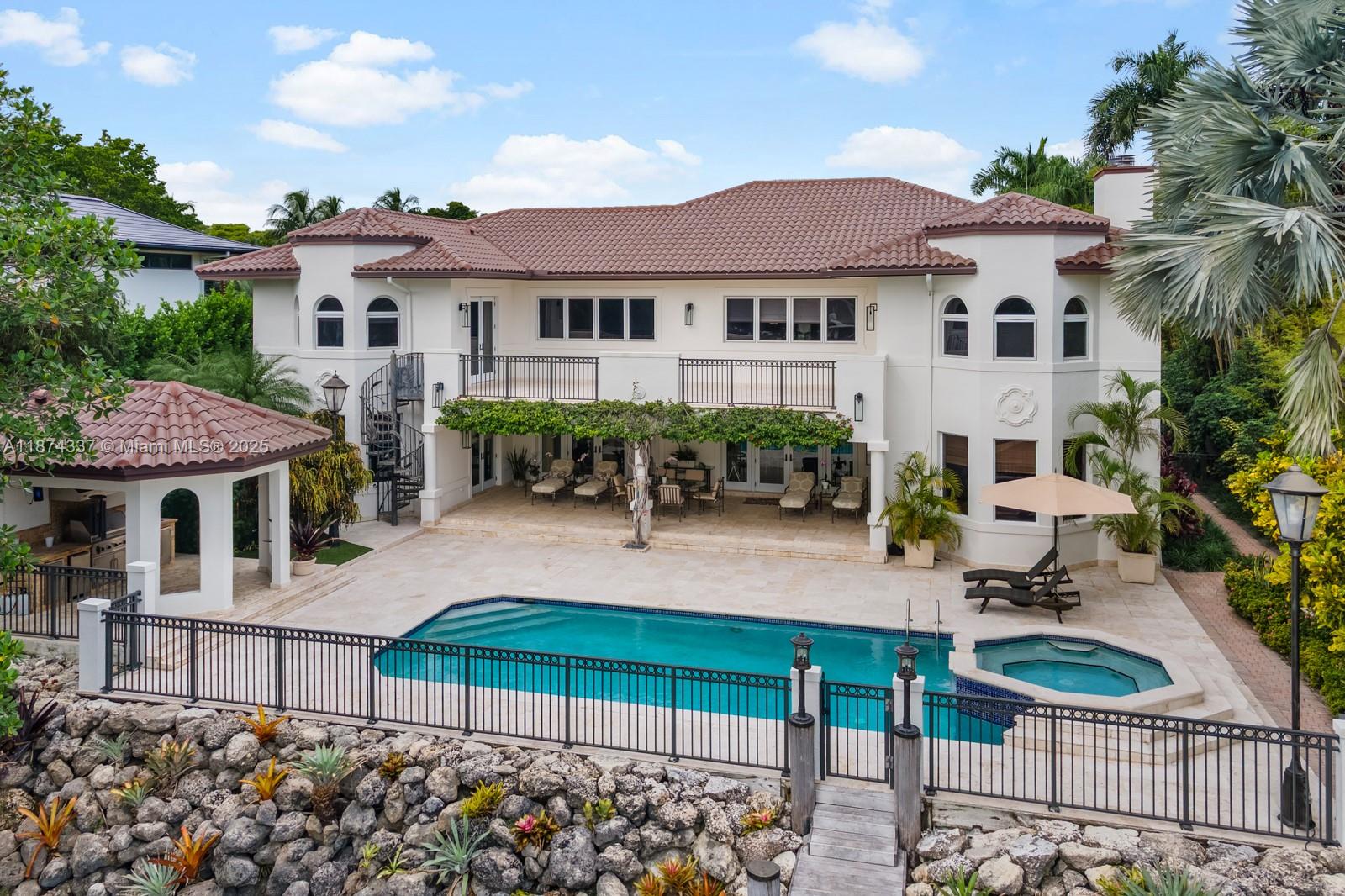 277 Veleros Ct, Coral Gables FL 33143