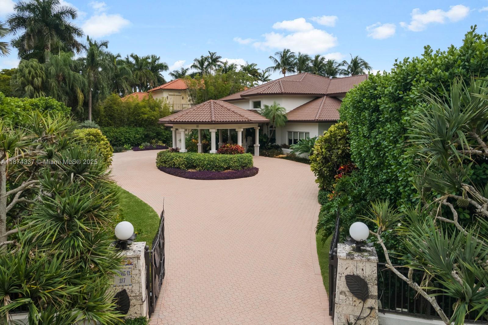 277 Veleros Ct, Coral Gables FL 33143