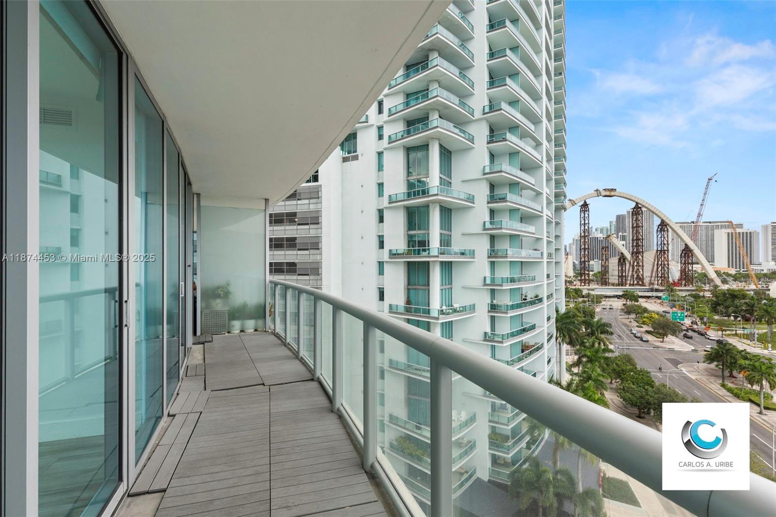 888 Biscayne Blvd #911, Miami FL 33132