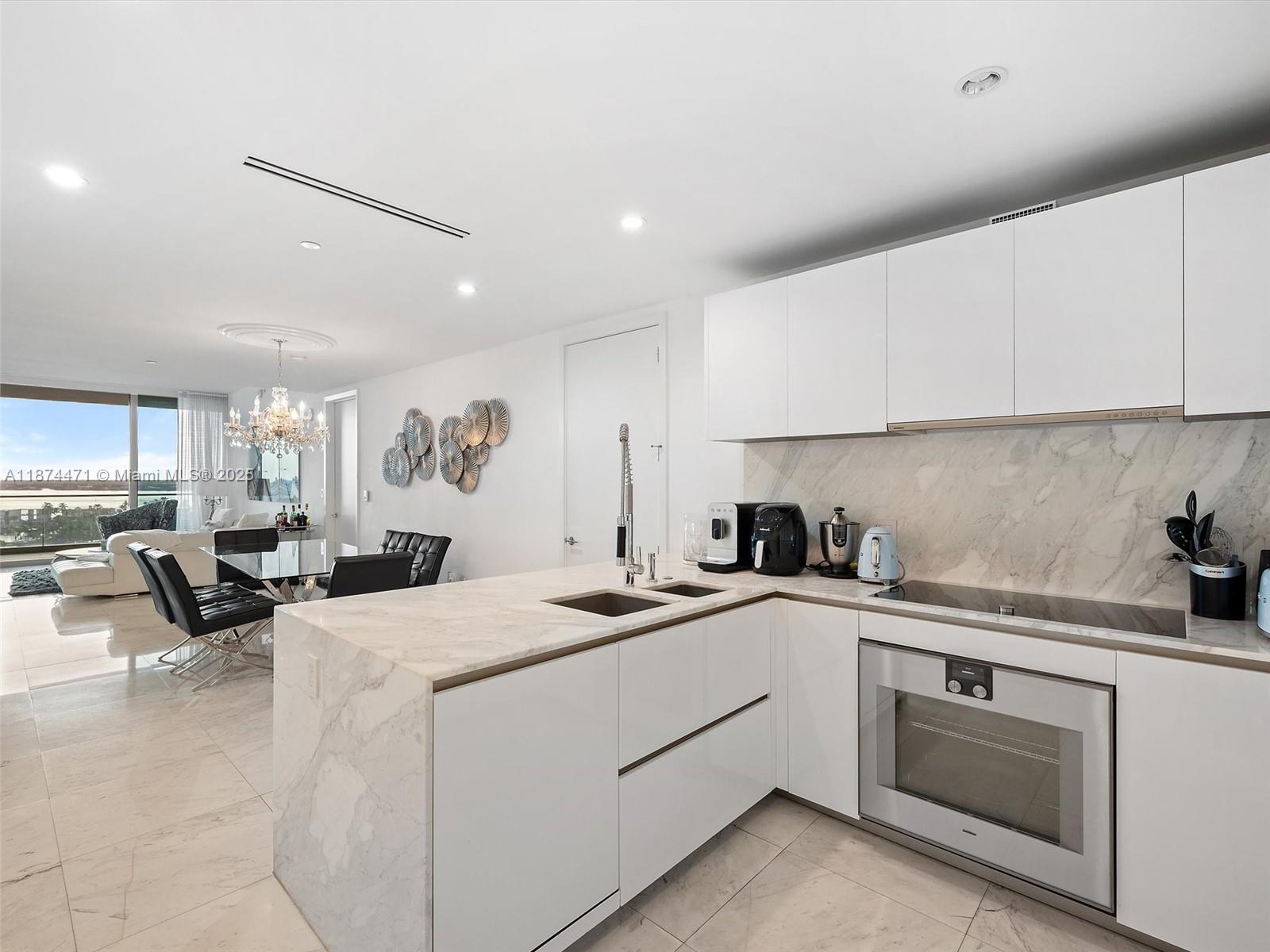10203 Collins Ave #1105, Bal Harbour FL 33154