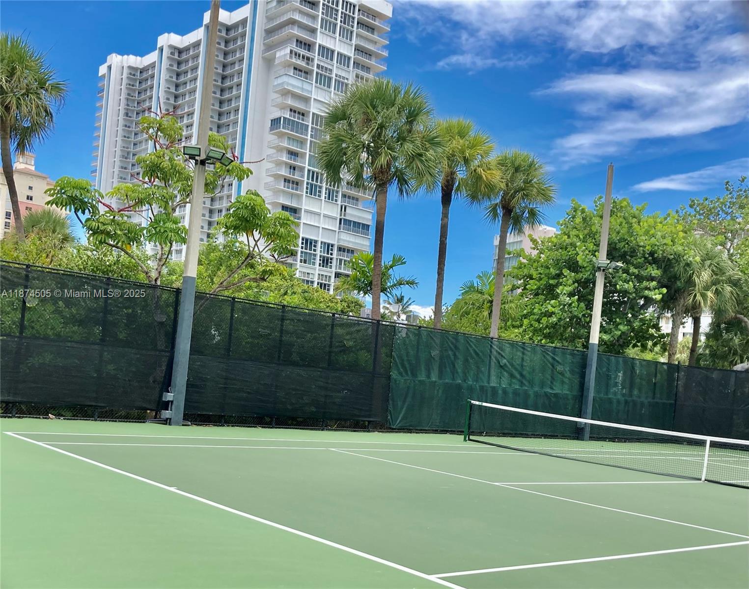 1111 Crandon Blvd #B606, Key Biscayne FL 33149