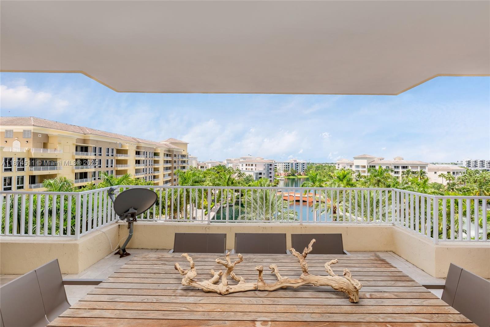 785 Crandon Blvd #603, Key Biscayne FL 33149