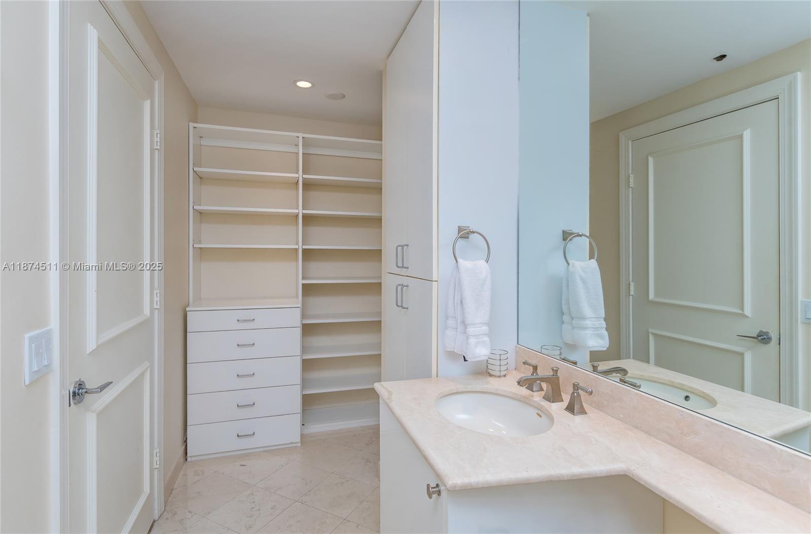 785 Crandon Blvd #603, Key Biscayne FL 33149