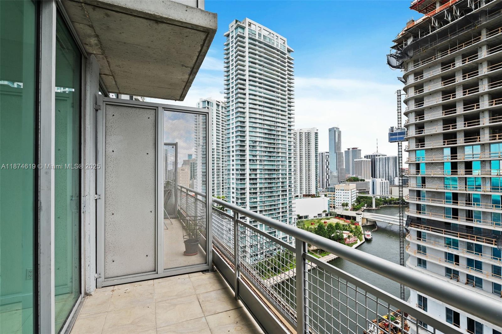 690 SW 1st Ct. #2308, Miami FL 33130-2927