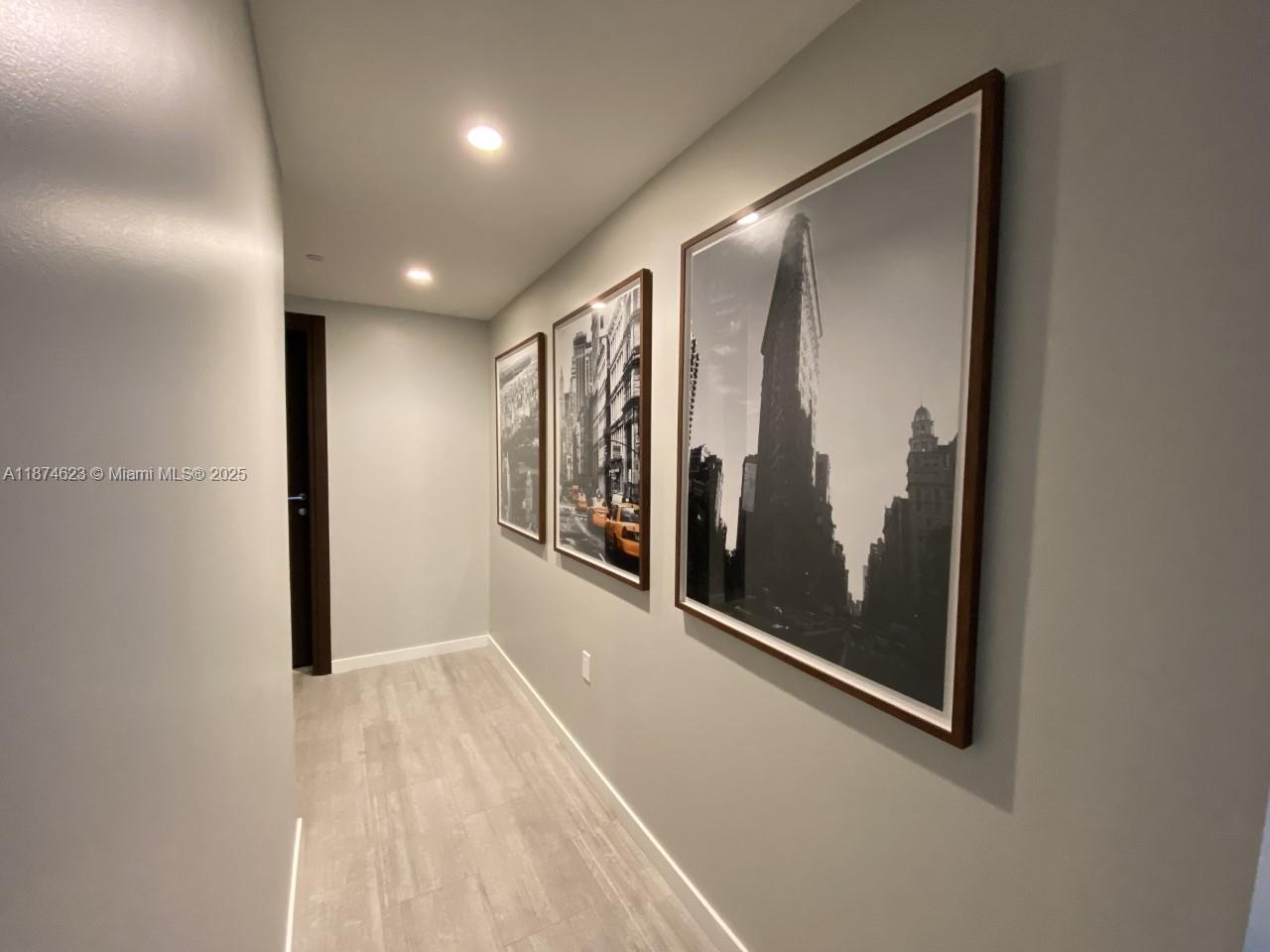 1000 Brickell Plz #2201, Miami FL 33131