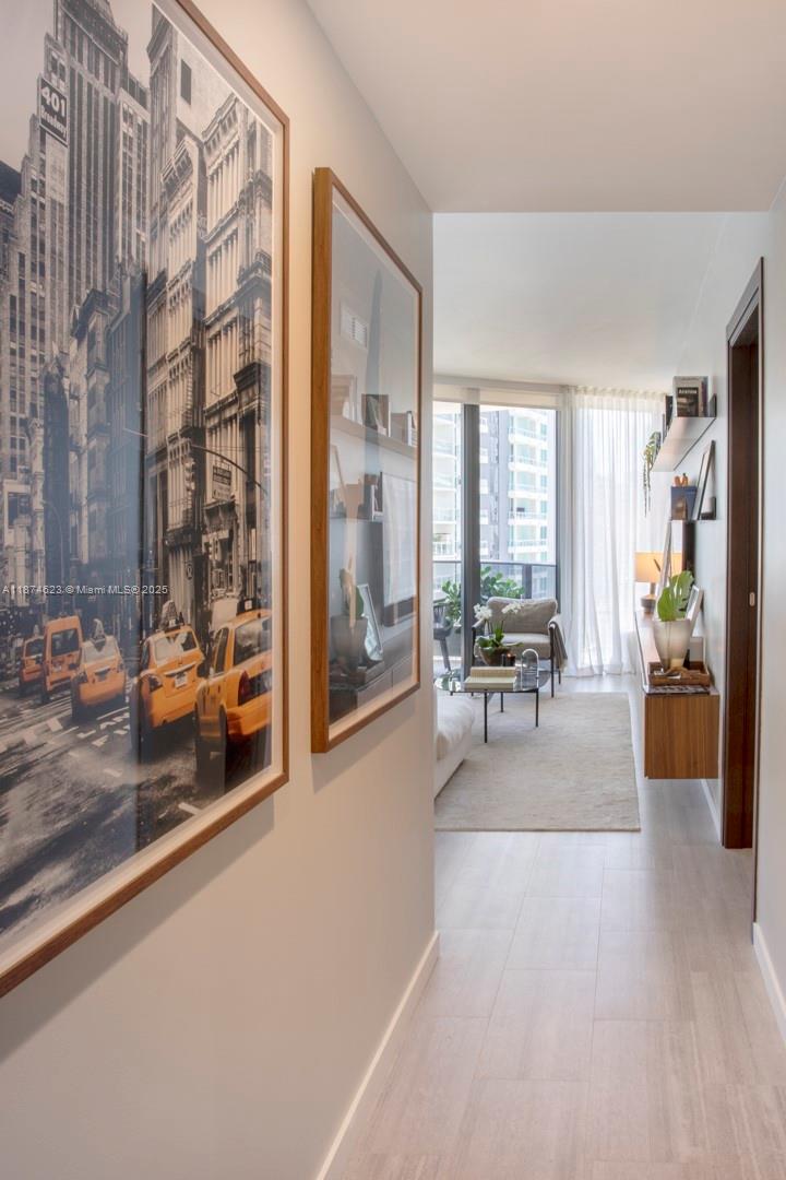 1000 Brickell Plz #2201, Miami FL 33131