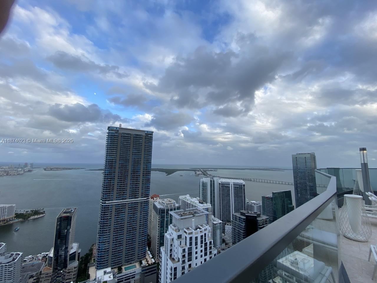 1000 Brickell Plz #2201, Miami FL 33131