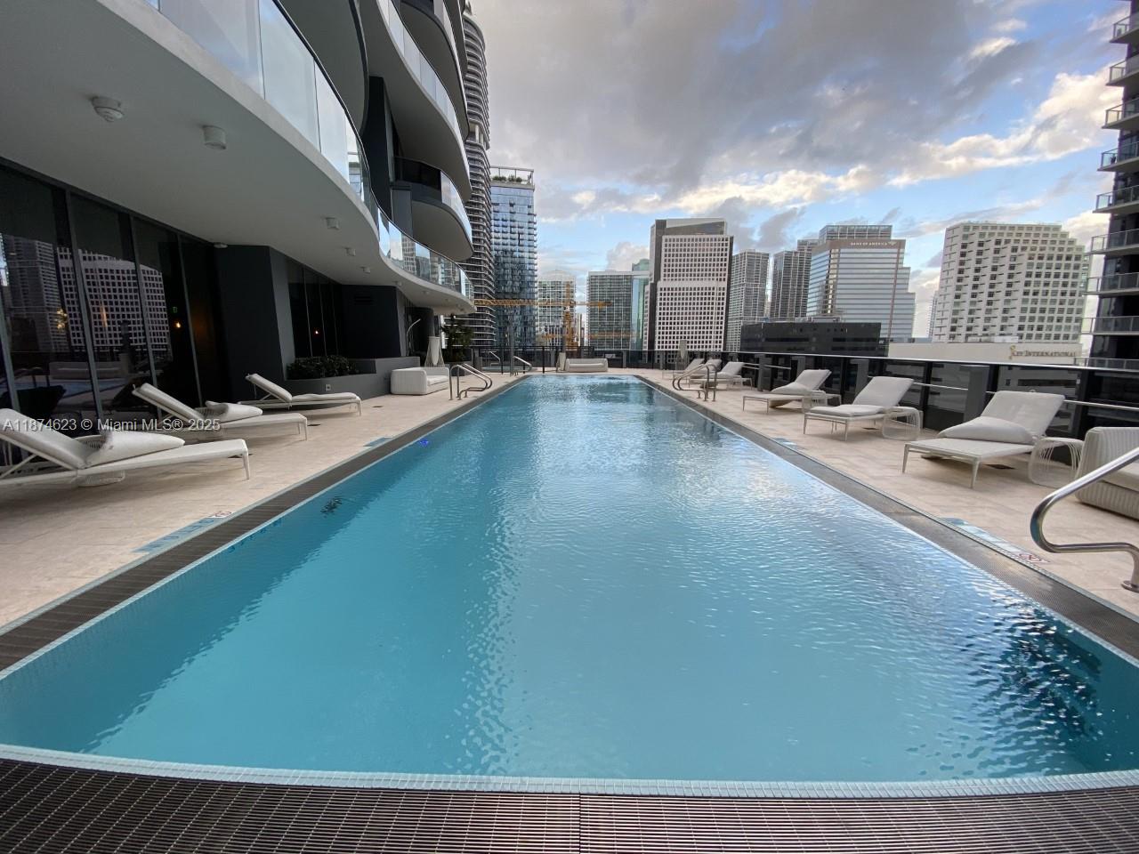 1000 Brickell Plz #2201, Miami FL 33131