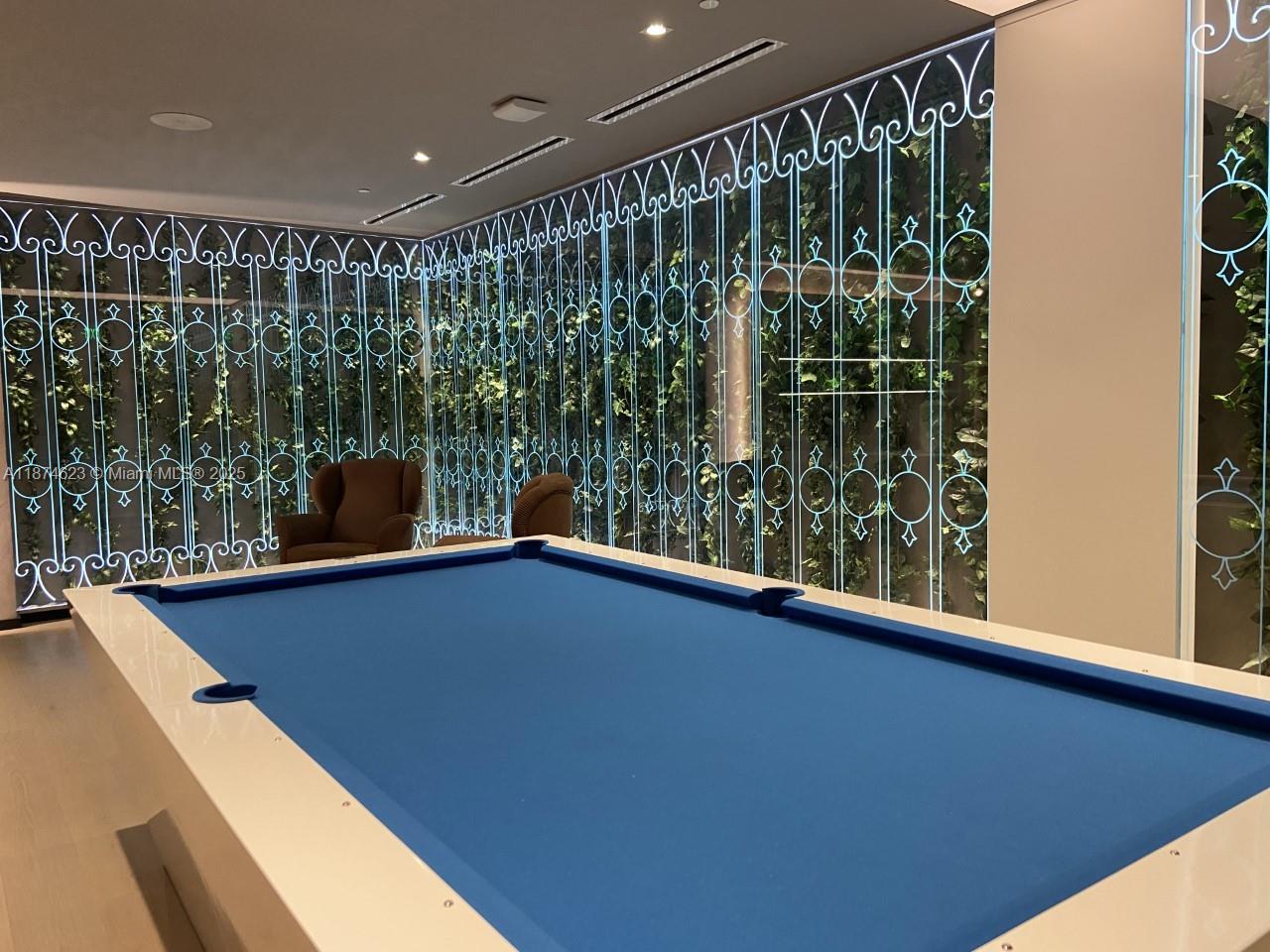 1000 Brickell Plz #2201, Miami FL 33131