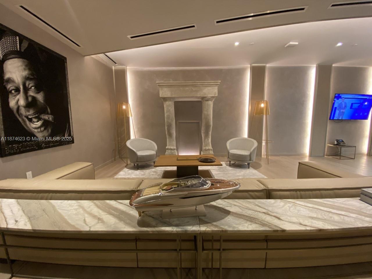 1000 Brickell Plz #2201, Miami FL 33131