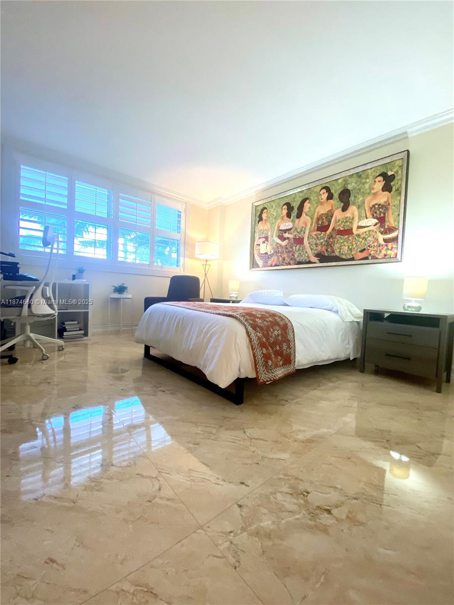 177 Ocean Lane Dr #212, Key Biscayne FL 33149