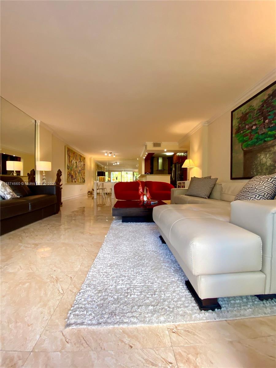 177 Ocean Lane Dr #212, Key Biscayne FL 33149