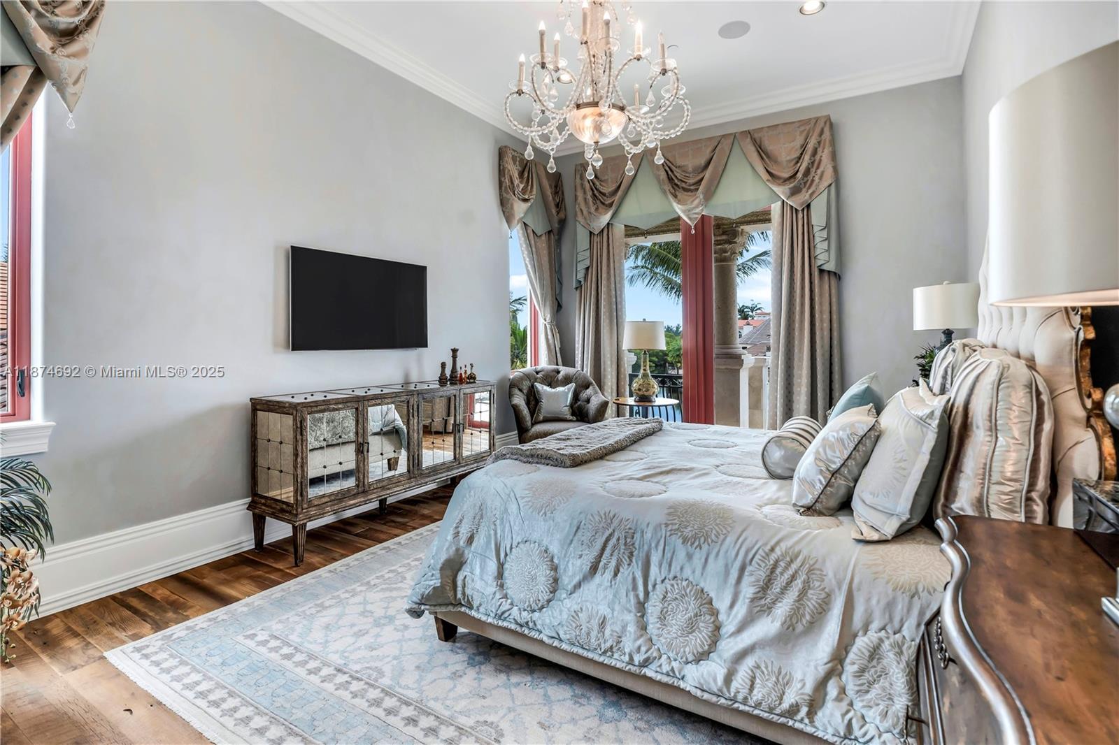 700 Osprey Point Cir, Boca Raton FL 33431