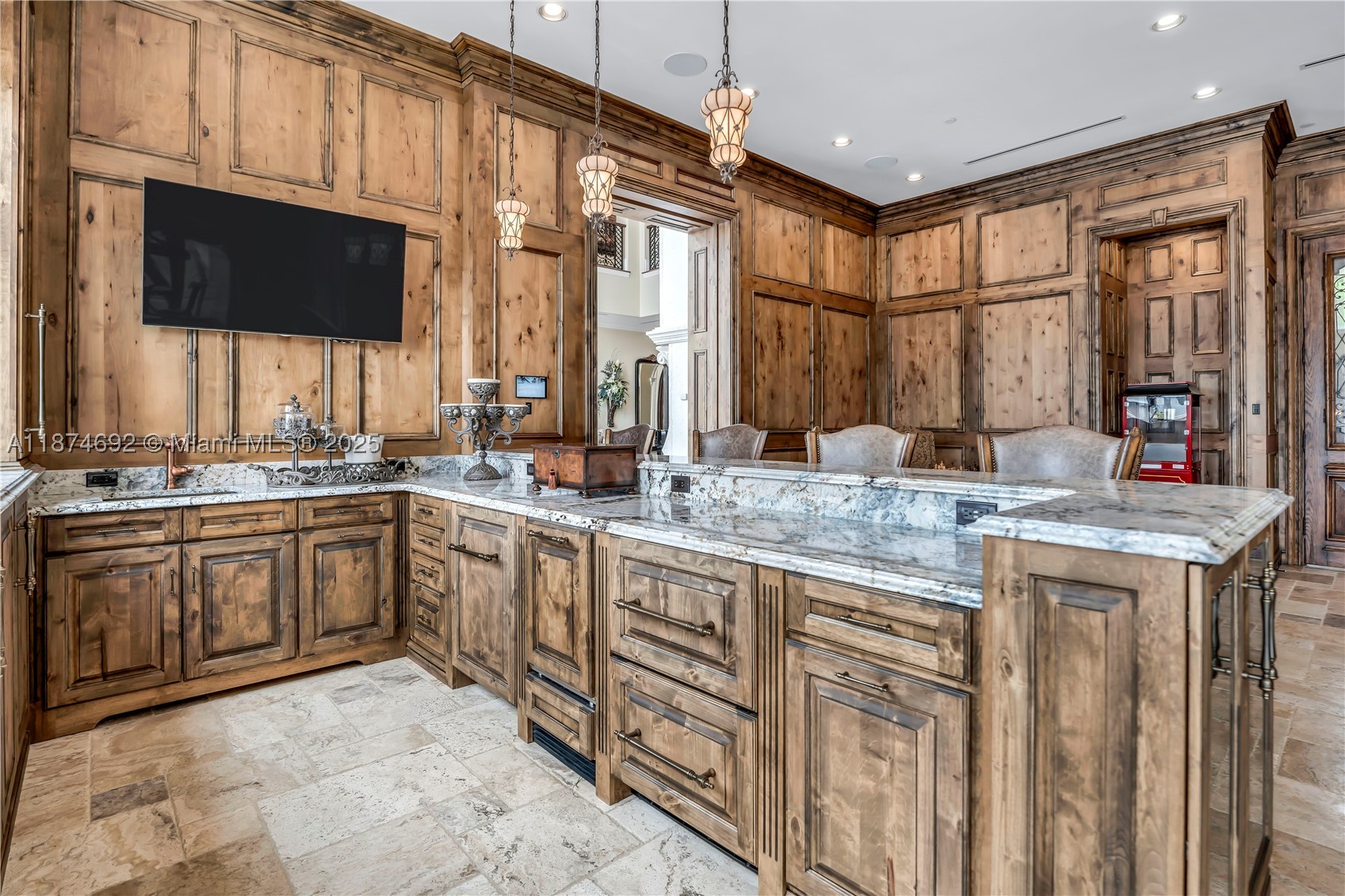 700 Osprey Point Cir, Boca Raton FL 33431