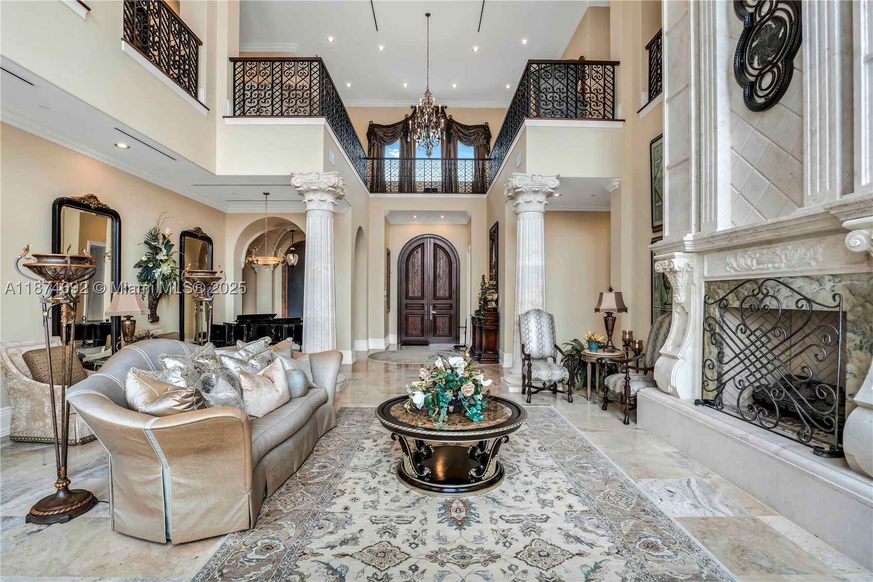 700 Osprey Point Cir, Boca Raton FL 33431
