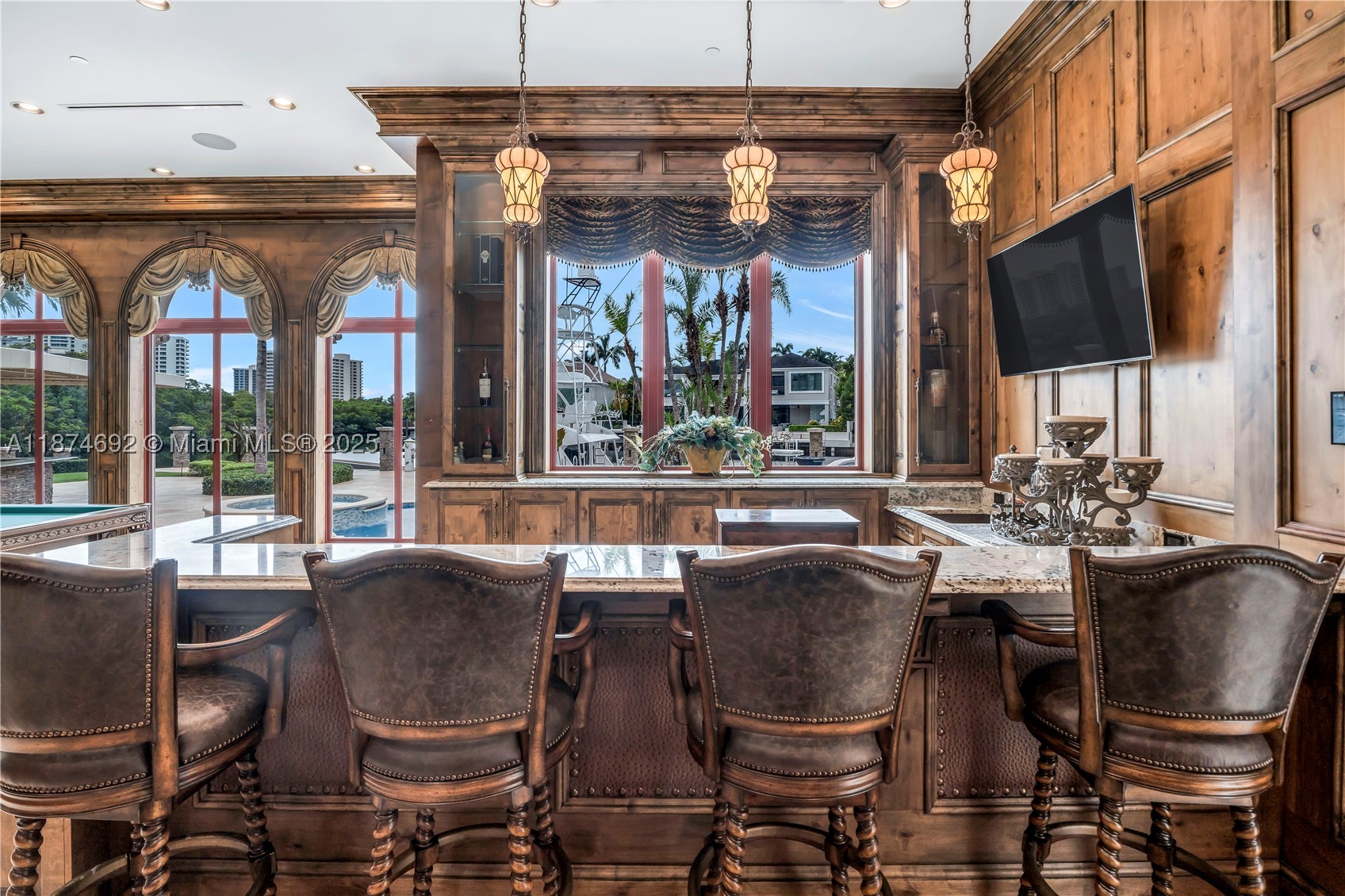 700 Osprey Point Cir, Boca Raton FL 33431