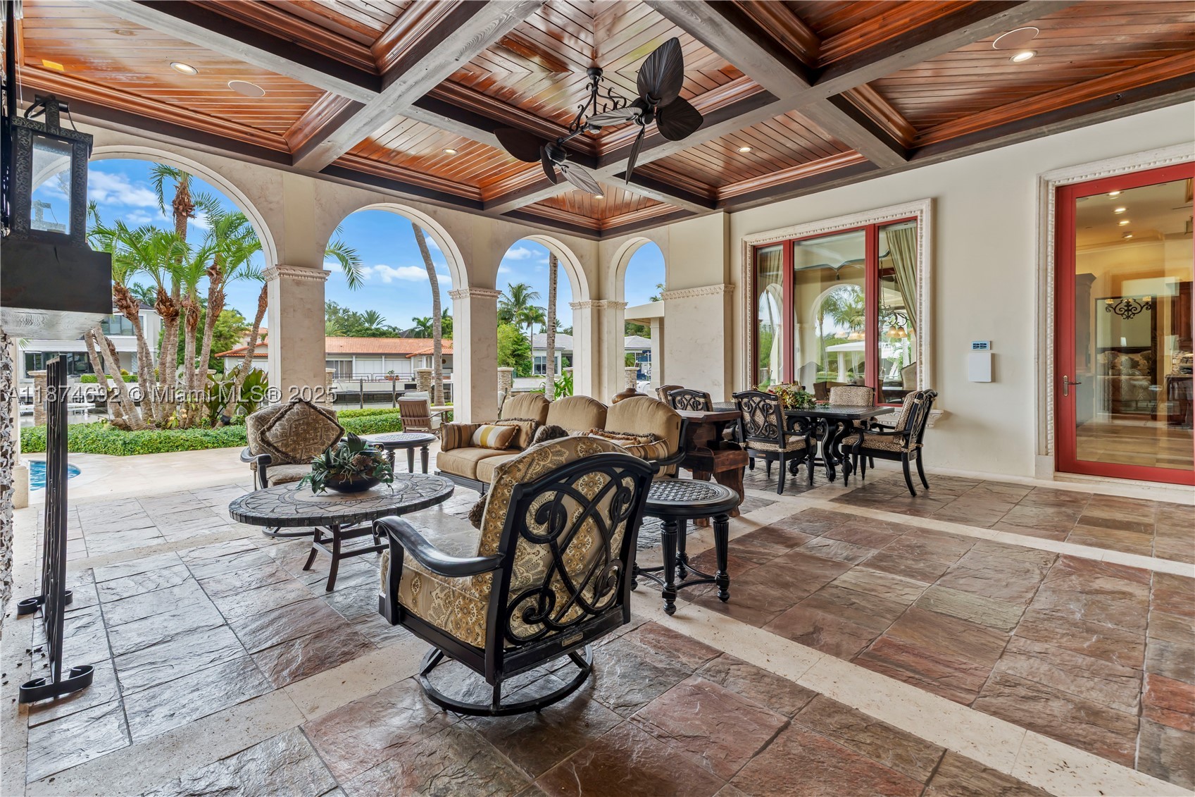 700 Osprey Point Cir, Boca Raton FL 33431