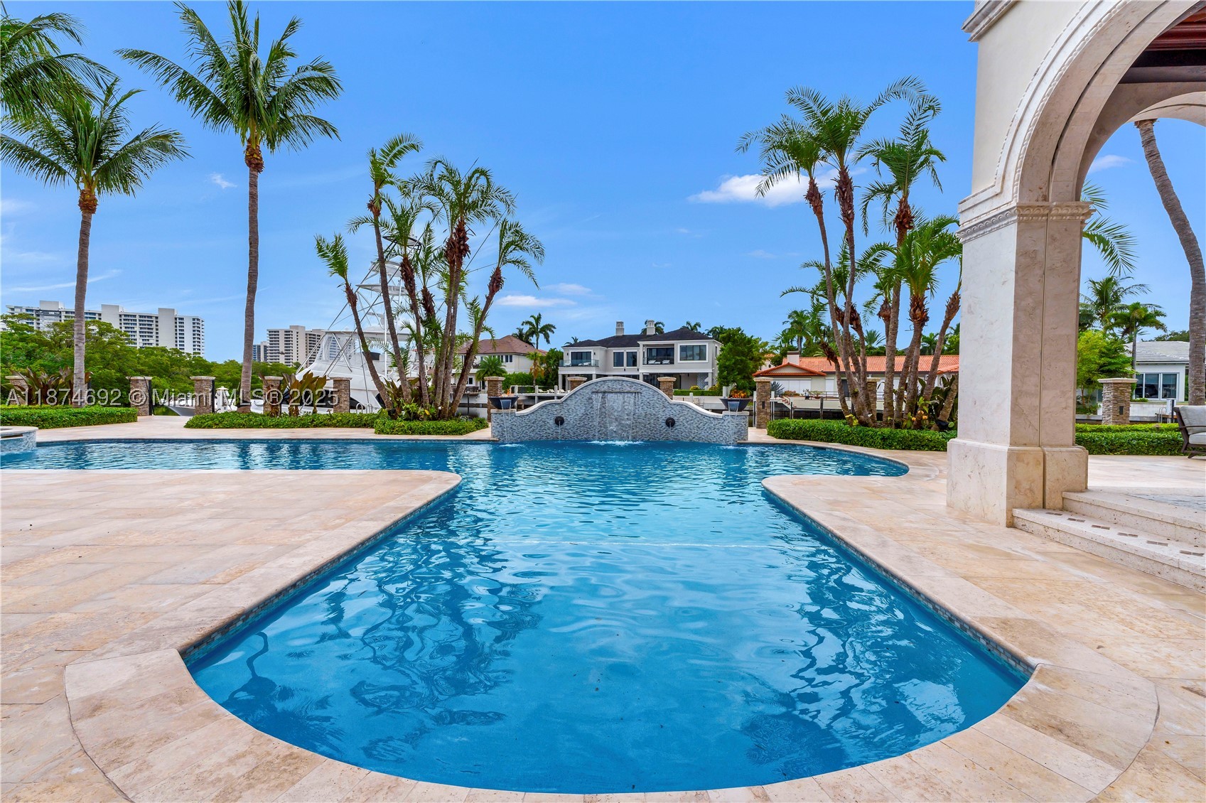 700 Osprey Point Cir, Boca Raton FL 33431