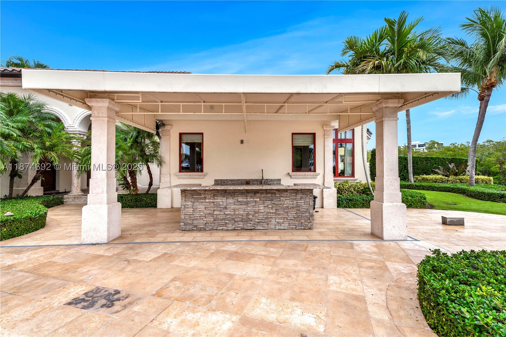 700 Osprey Point Cir, Boca Raton FL 33431