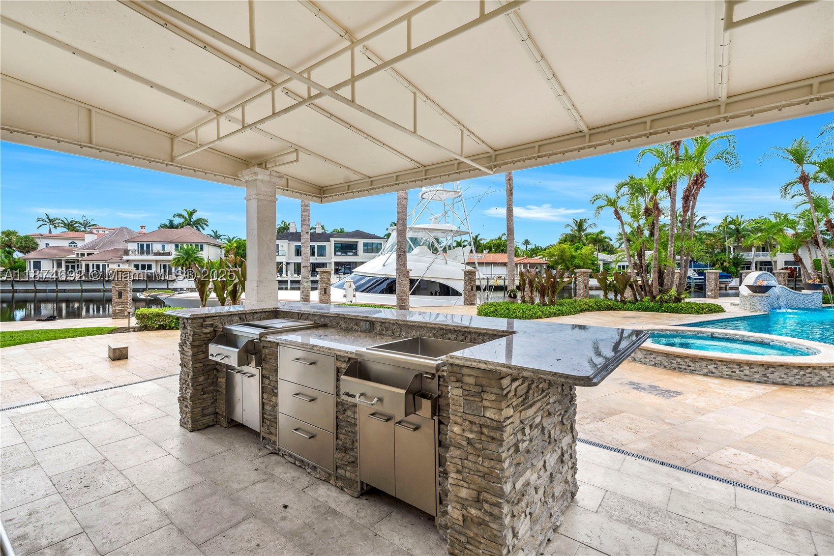 700 Osprey Point Cir, Boca Raton FL 33431