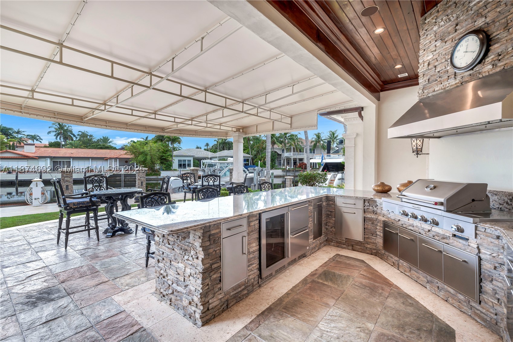700 Osprey Point Cir, Boca Raton FL 33431