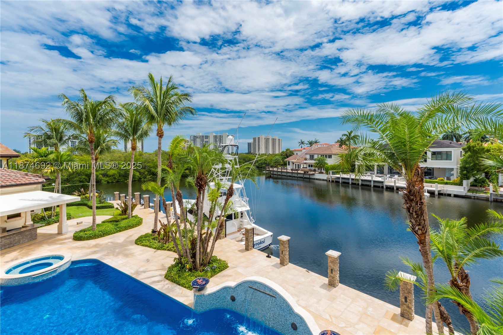 700 Osprey Point Cir, Boca Raton FL 33431