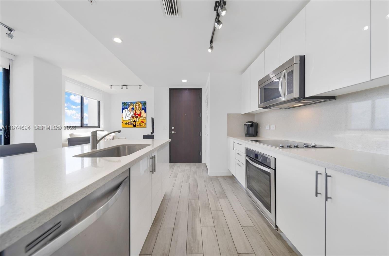 999 SW 1st Ave #1903, Miami FL 33130