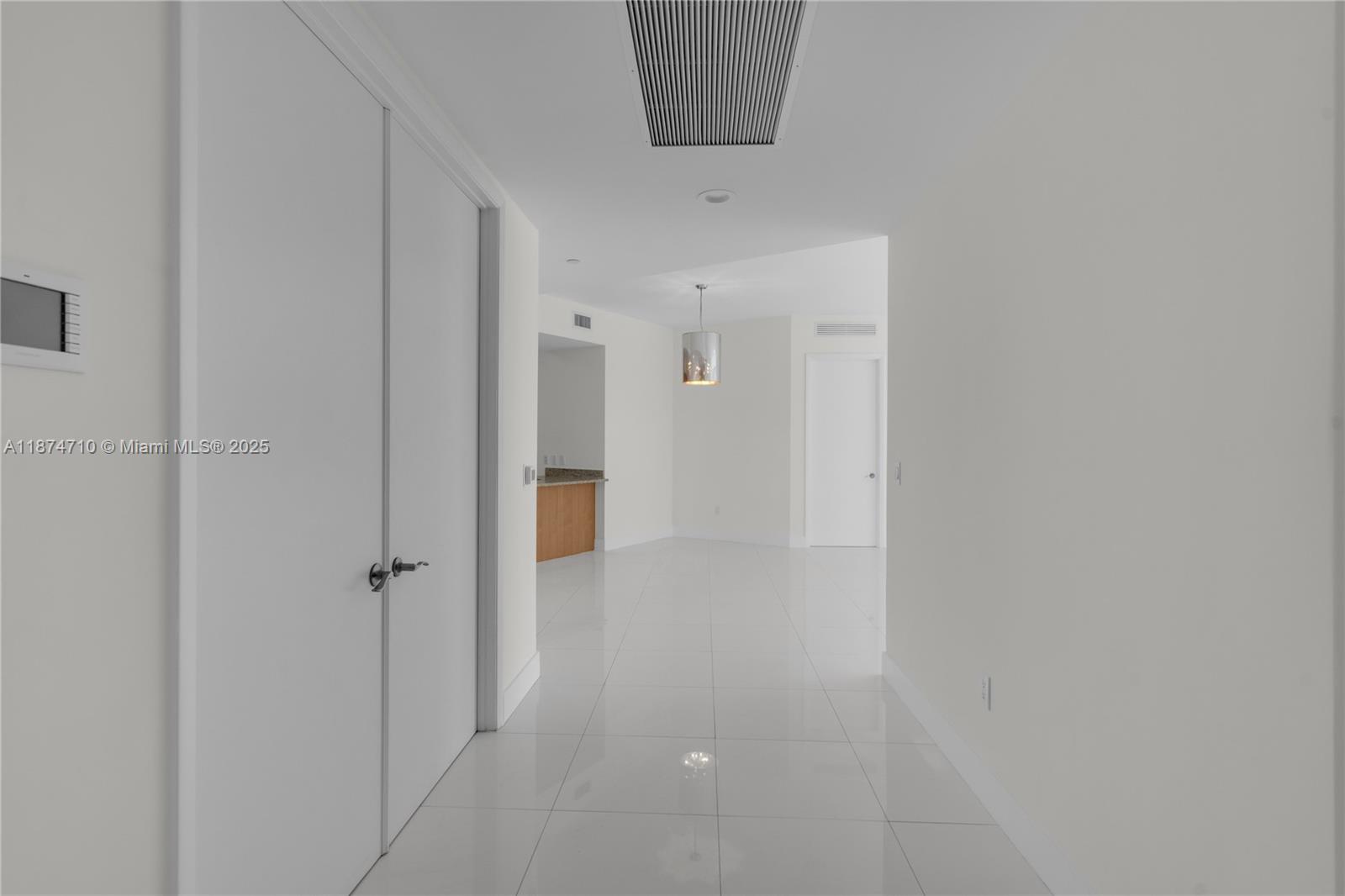 15811 Collins Ave #2407, Sunny Isles Beach FL 33160