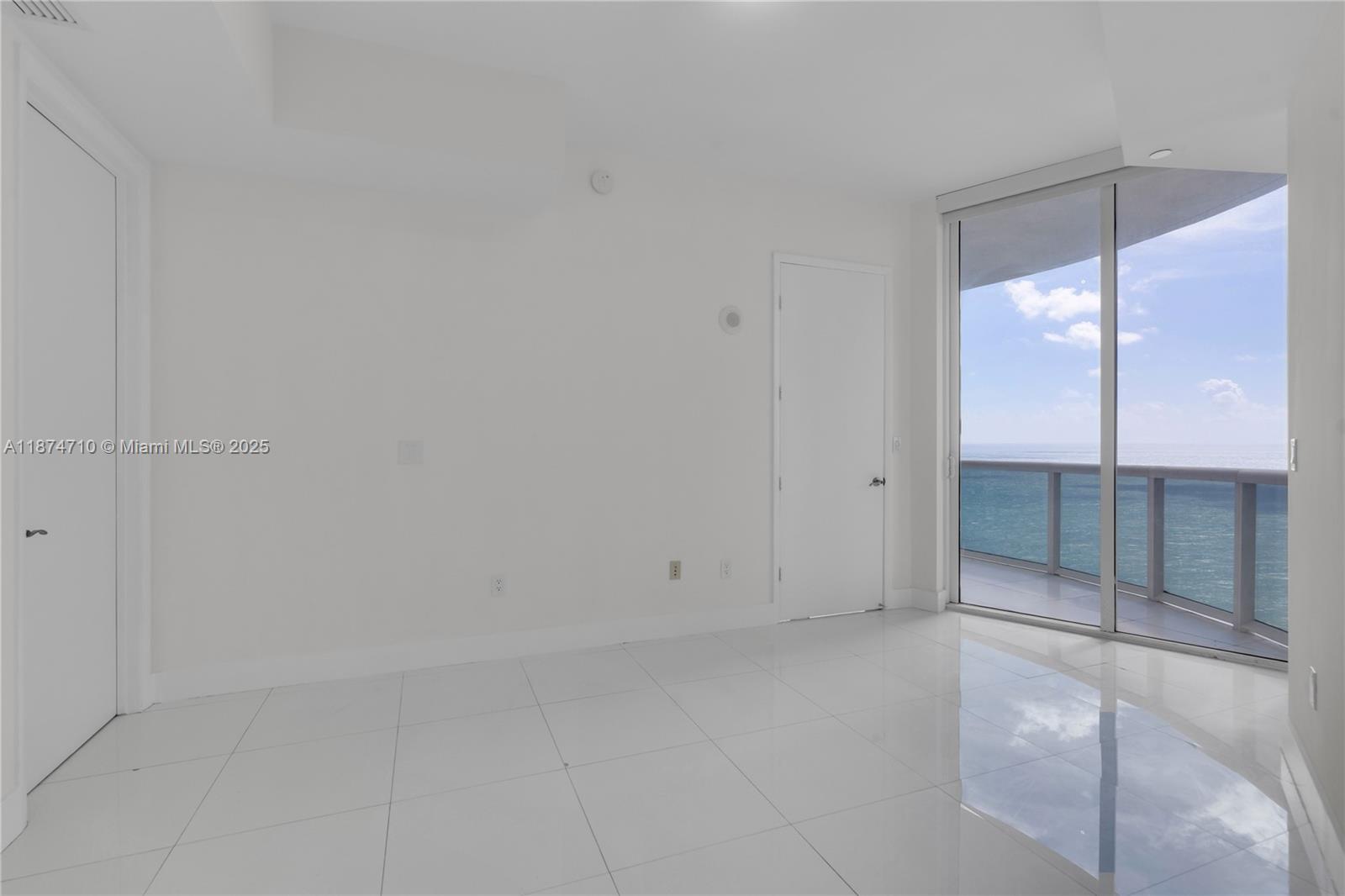 15811 Collins Ave #2407, Sunny Isles Beach FL 33160