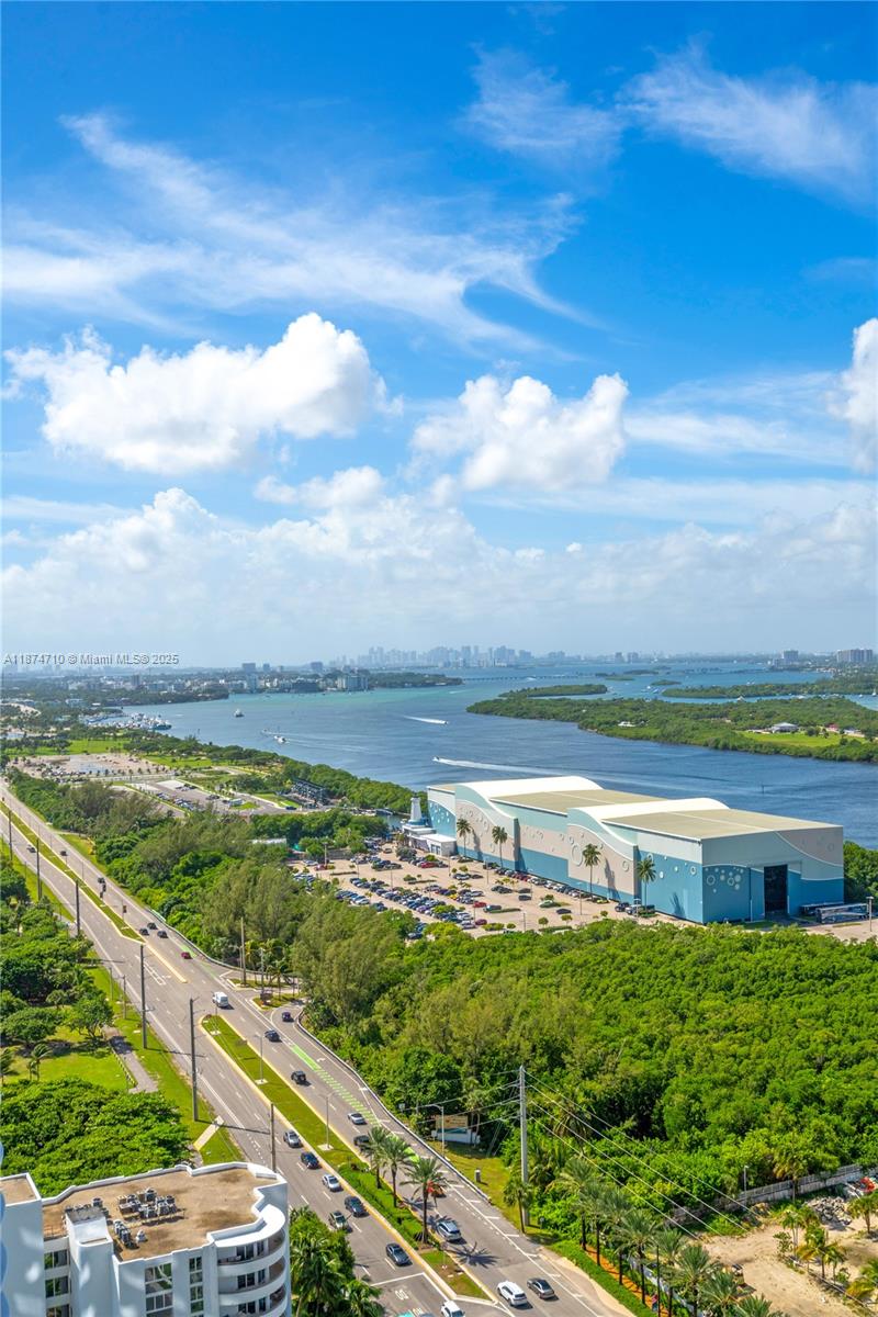 15811 Collins Ave #2407, Sunny Isles Beach FL 33160