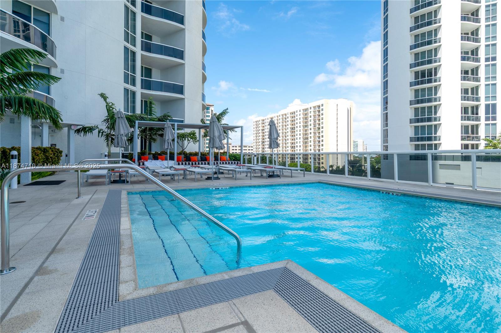 15811 Collins Ave #2407, Sunny Isles Beach FL 33160