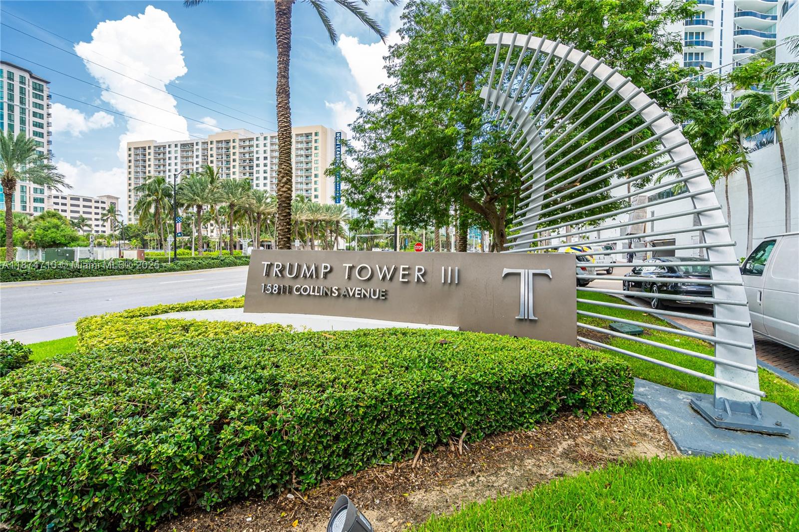 15811 Collins Ave #2407, Sunny Isles Beach FL 33160