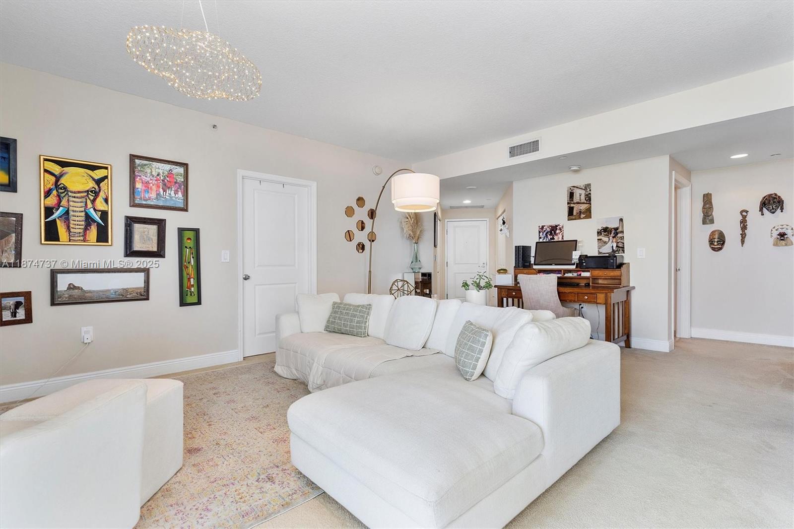 1250 S Miami Ave #3201, Miami FL 33130