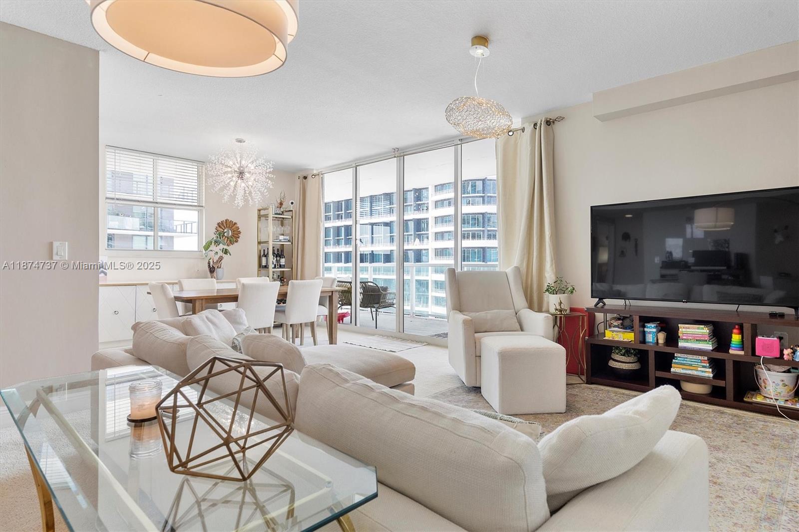 1250 S Miami Ave #3201, Miami FL 33130